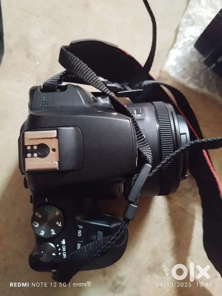 Camera canon 200d drsl
