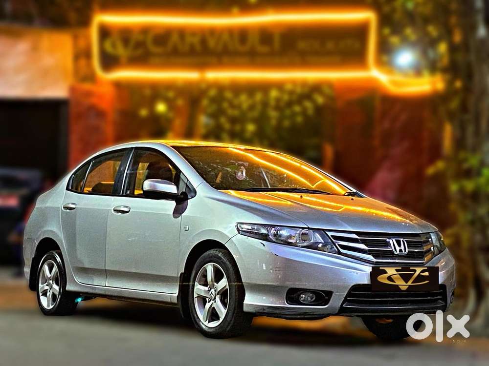 Honda City V MT Exclusive, 2012, Petrol