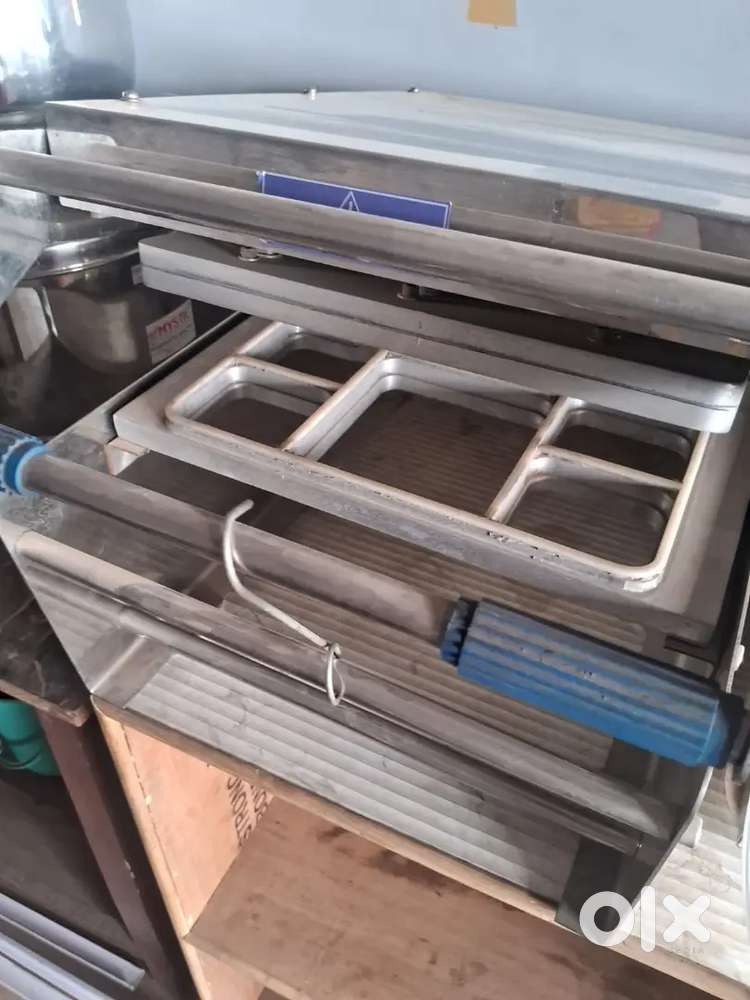 Resturent equipment good condetion isme or bhi saman ha add nahi hua