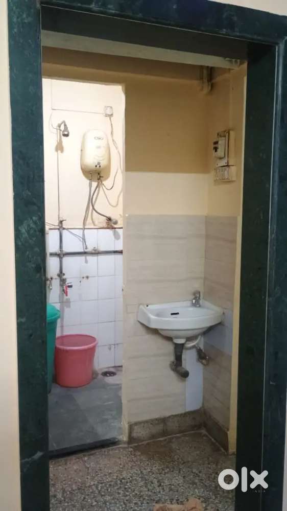 Mmrda colony Durga Nagar 1RK unfurnished flat Andheri East