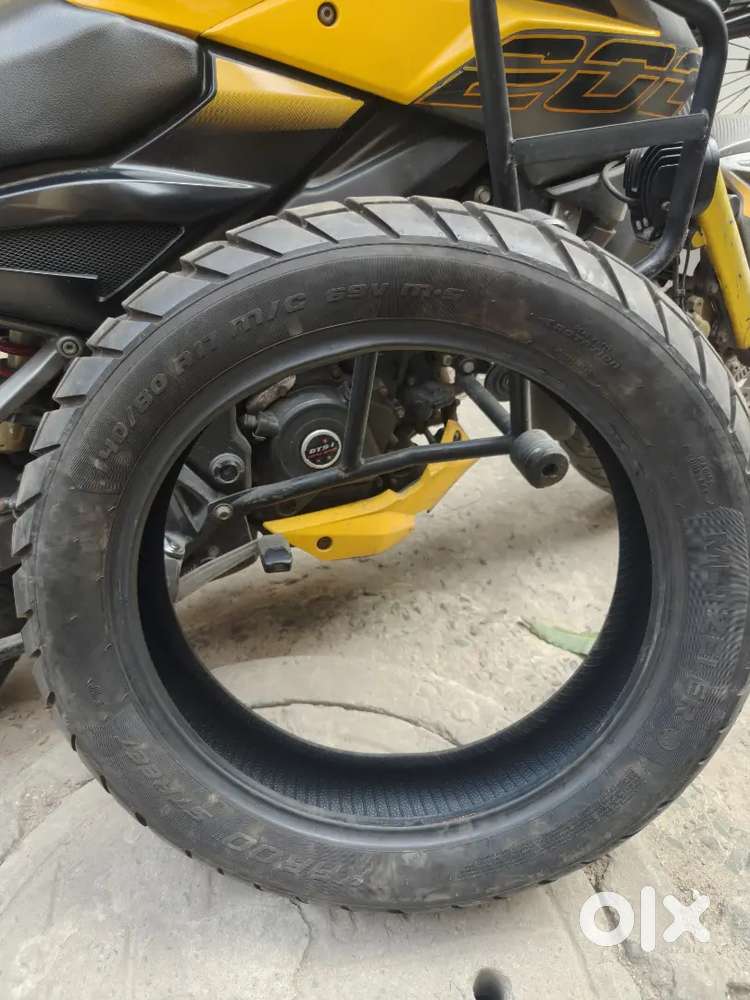 Bike tyre brand new 140/80 17 Metzeler foreign