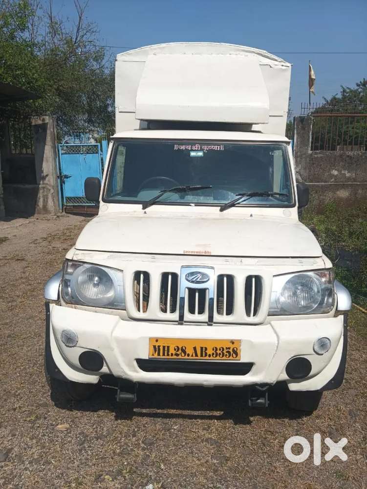 Bolero maxi pick with container body, excellent condition