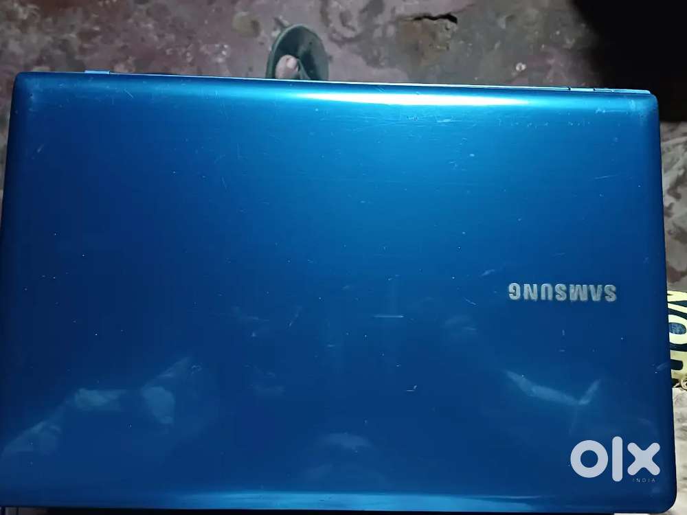 Samsung np355v5c in good condition