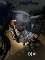 Classic 350 silver with self start and ABS