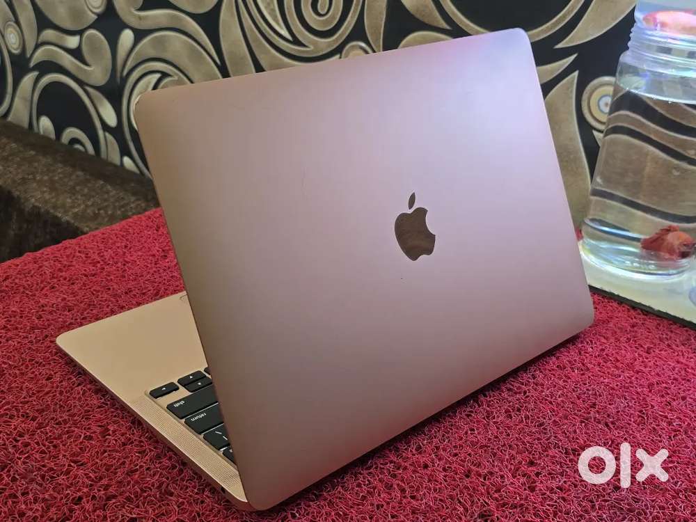 M1 Air Gold 2023  Apple Macbook 8gb 256gb SSD 13inch Retina Touch iD