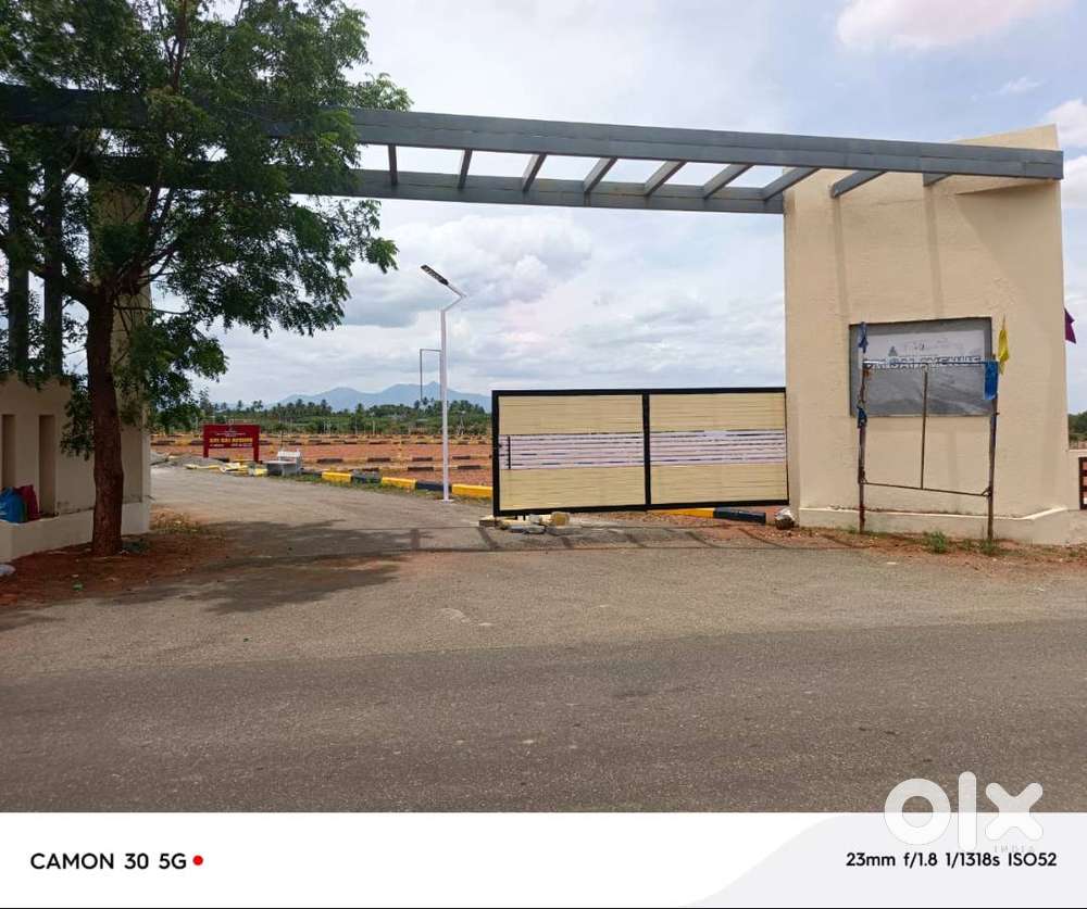 LAYOUT WITH  GRAND ENTRANCE ARCH