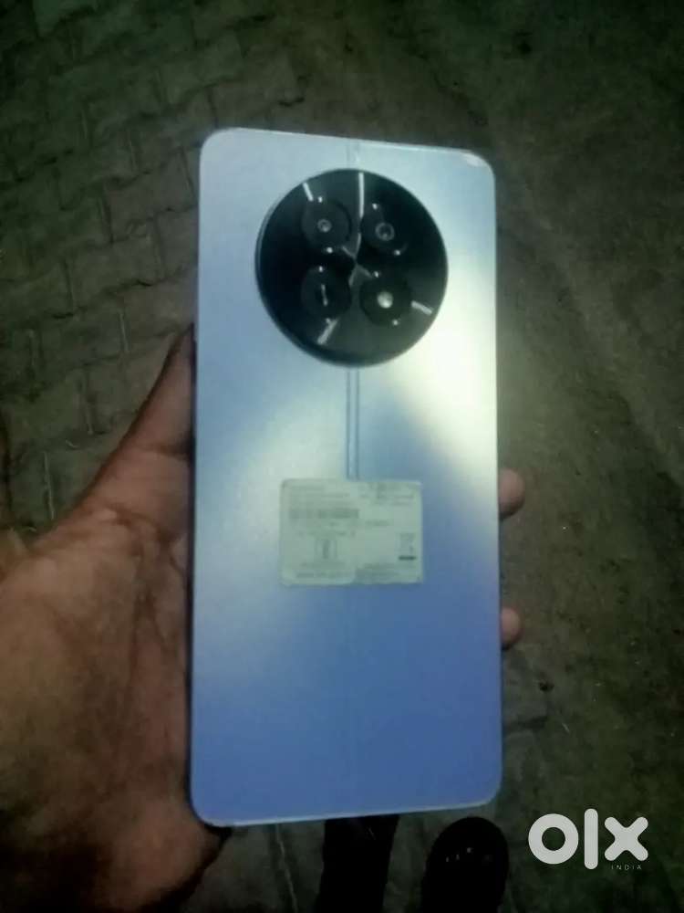 Realme 12x ram - 4 -128 food condition