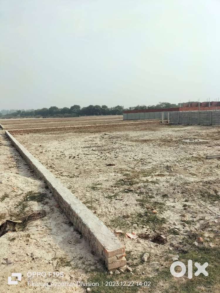 Book kare plot rohania me gangapur road par turant kabja registry