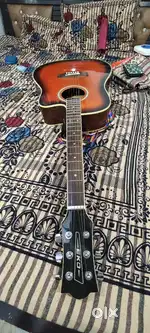 Selling 6 months old guitar