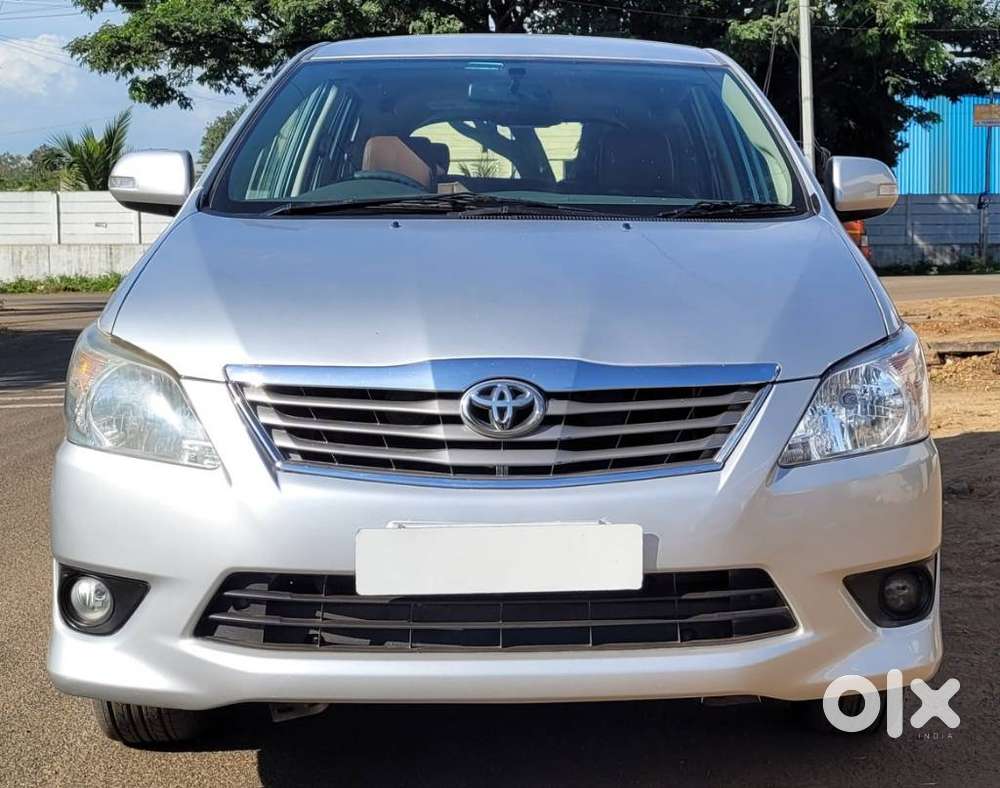 Toyota Innova 2004-2011 2.5 V Diesel 7-seater, 2012, Diesel