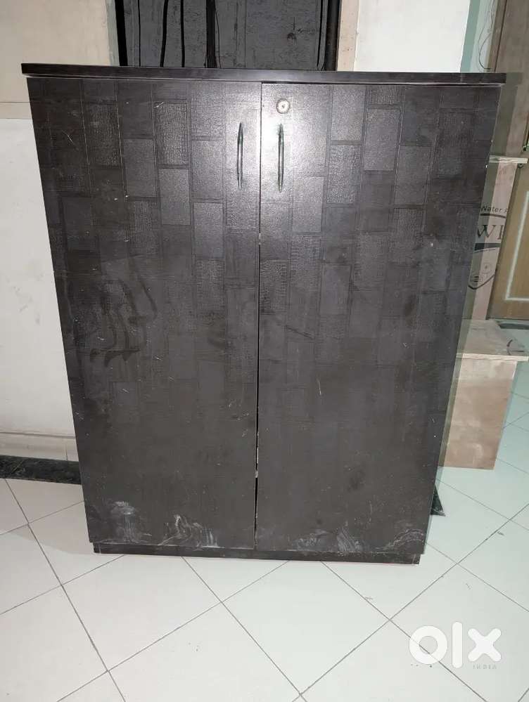 Move out sale-TVunit, ComputerTable, Shoerack, Bookshelf, Storage Unit