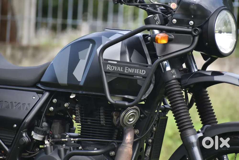 Royal Enfield Himalayan 411 BS6 [2023]