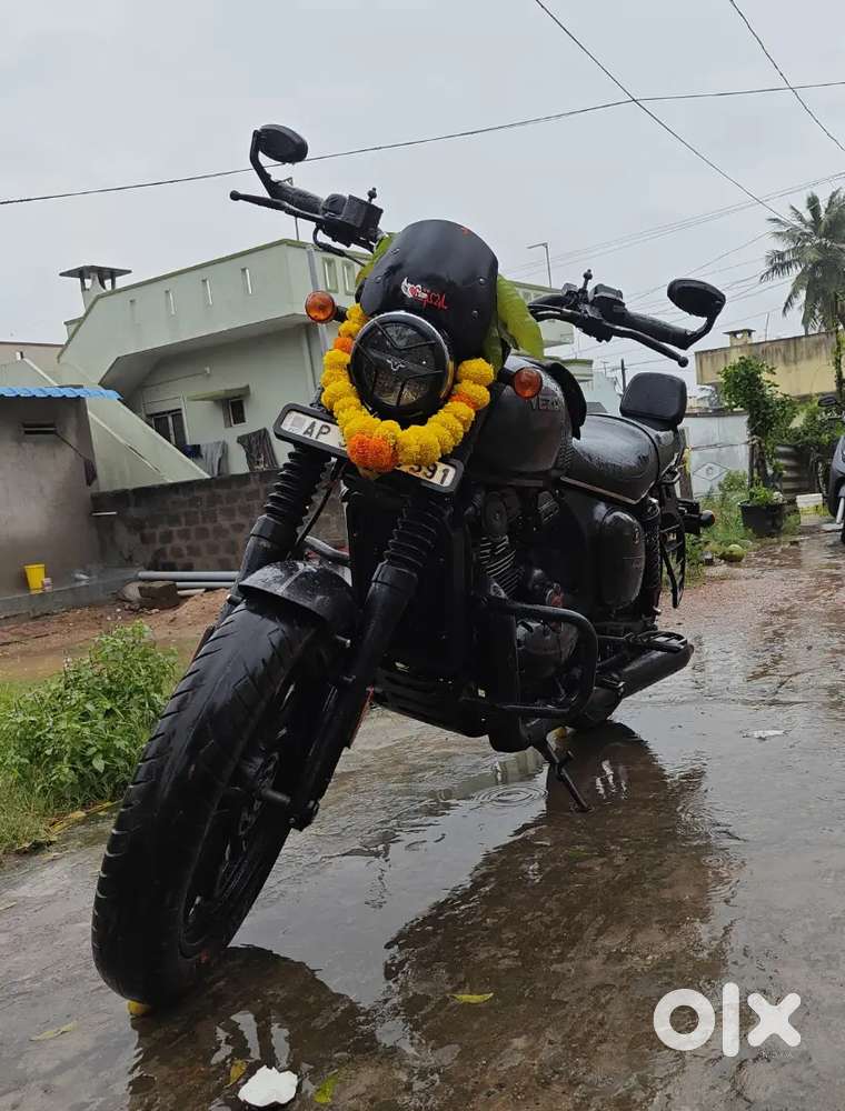 Jawa Yezdi roadster Fixed price No Bargaining money urgent