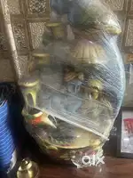 Showpiece with fountain