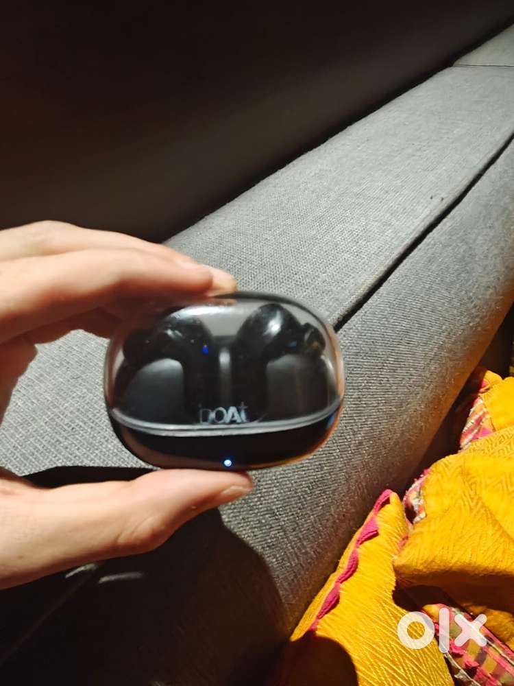 Boat Earphones on sale