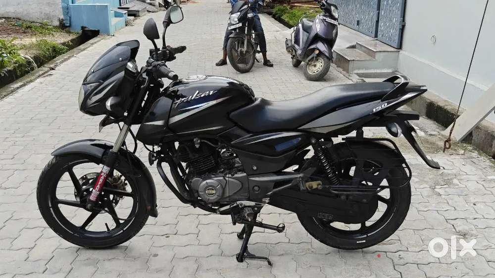 Bajaj Pulsar 150 cc.  2017 model