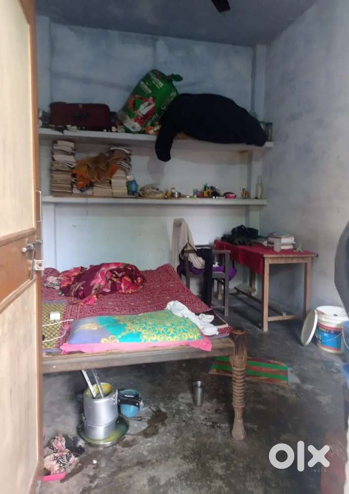 Room for rent is available only for boys . (WIFI AVAILAIBLE)