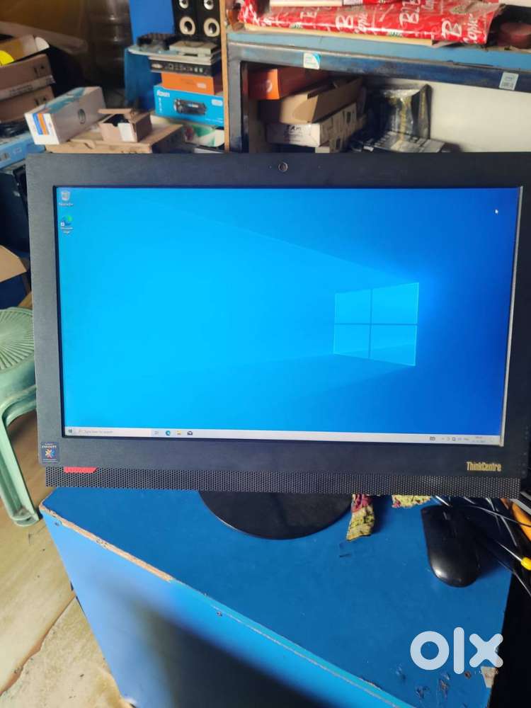 Lenovo All in One i3-7th 8GB, 256 nvme, camera, wifi 22 LED Rs.9000