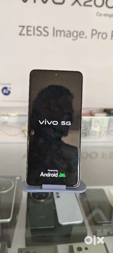 VIVO T4 8/128GB JUST OPEN 2 WEEKS OLD FULL BOX AVAILABLE