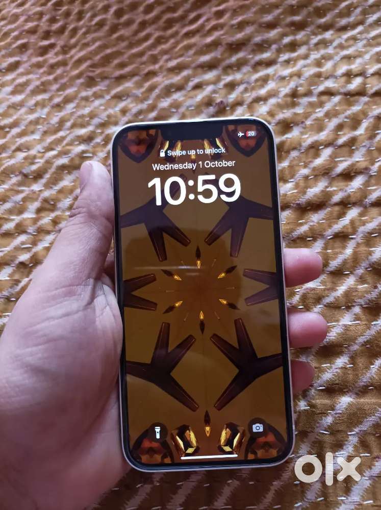 i Phone 13 128 super condition