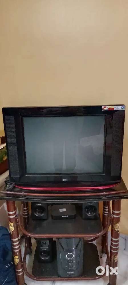 LG Ultra-slim CRT TV