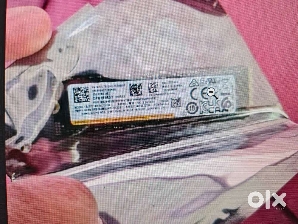 SK HYNIX GEN4  PCIE-4 NVME 1TB ,Speeds above 7200MBPS