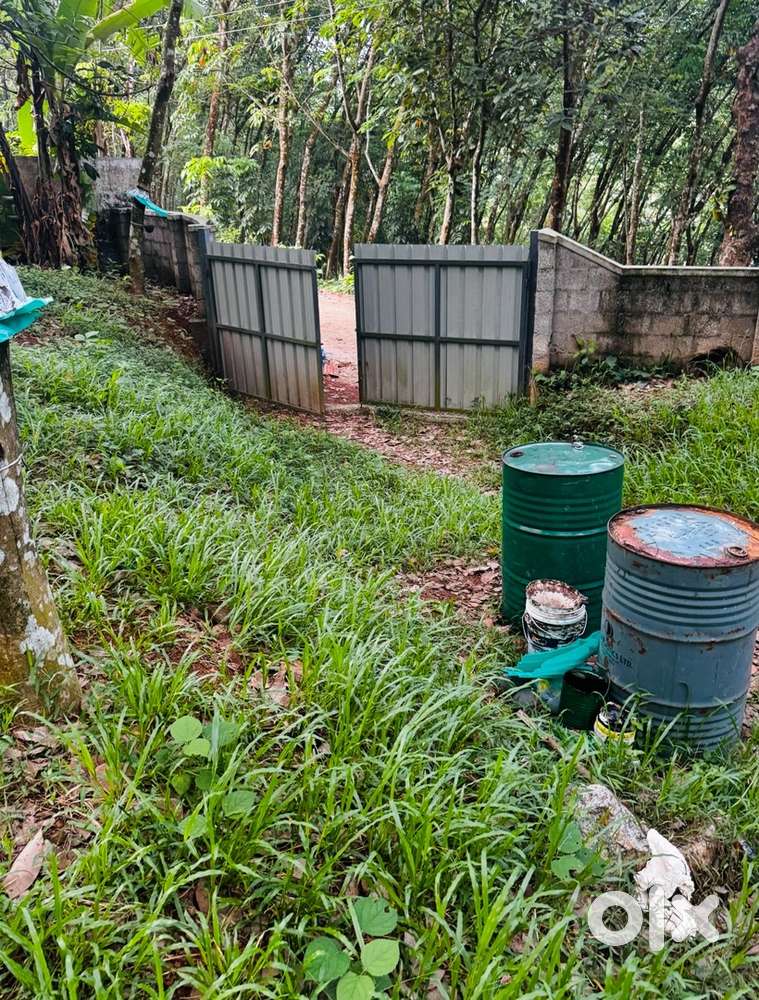 Rubber plot for sale