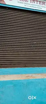 Iron shutter