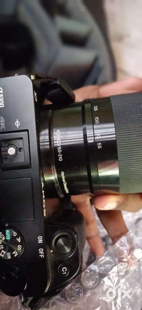 Sony Alpha A6100 Mirrorless Camera – Excellent Condition