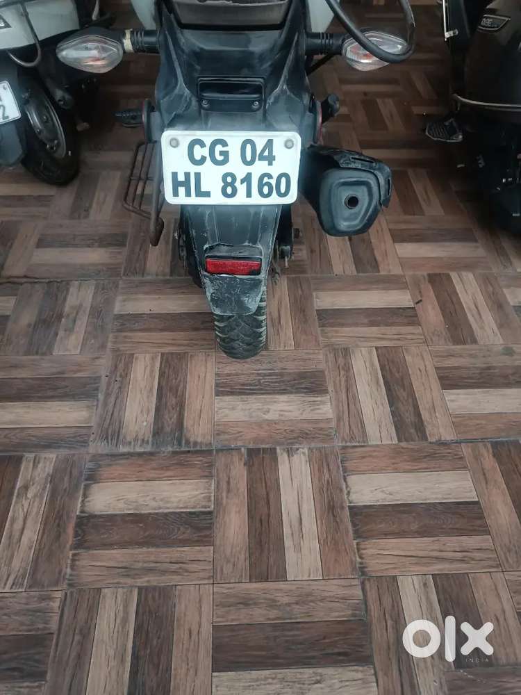 Single hand driven well maintained