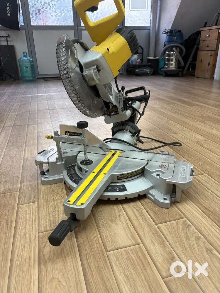 Stanley mitre saw
