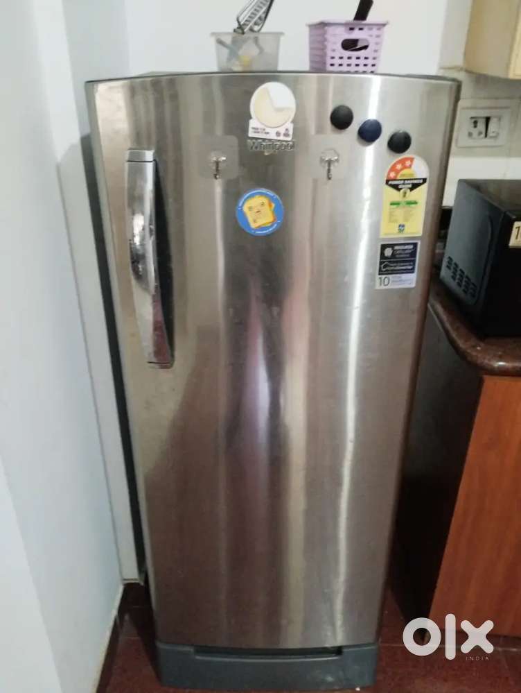 Whirlpool DC 215 F, 182 L Refrigerator