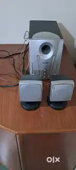 Intex woofer with speakers