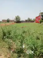 283 square yard plot for sale