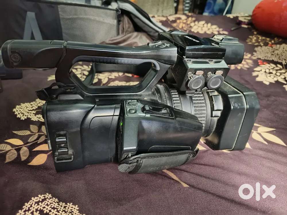 Sony-NX100 Professional Full HD Camcorder Good Condition For Sale