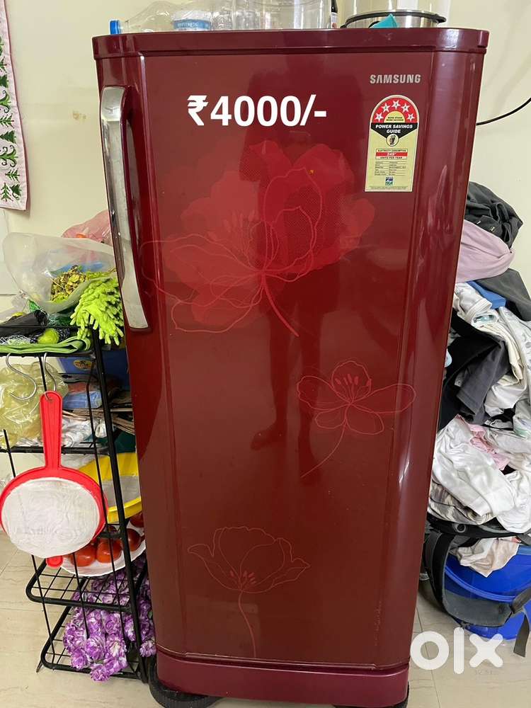 Selling Fridge & other household items