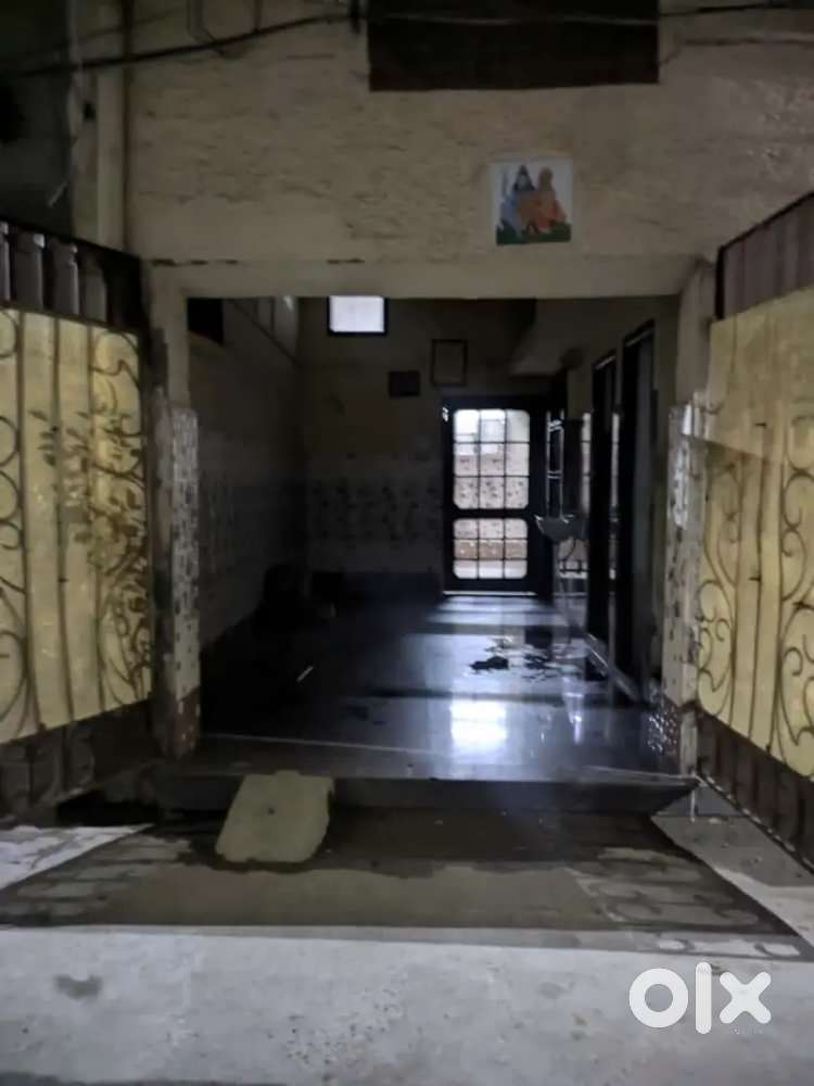 45 ftsq house on rent