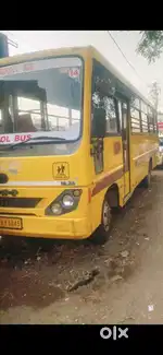 Eicher 10.75 40.Set School Bus