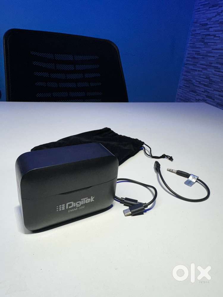 Digitek DMW-102 wireless microphones for camera, phone,etc.