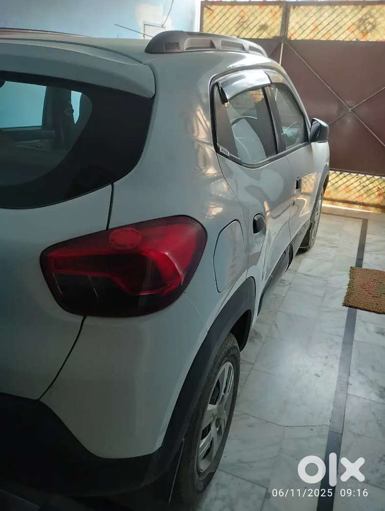 Renault KWID 2016 smooth driven