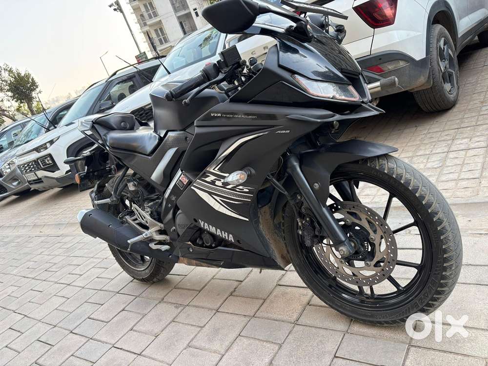 R15V3 November 2020 model with one handed driven bike