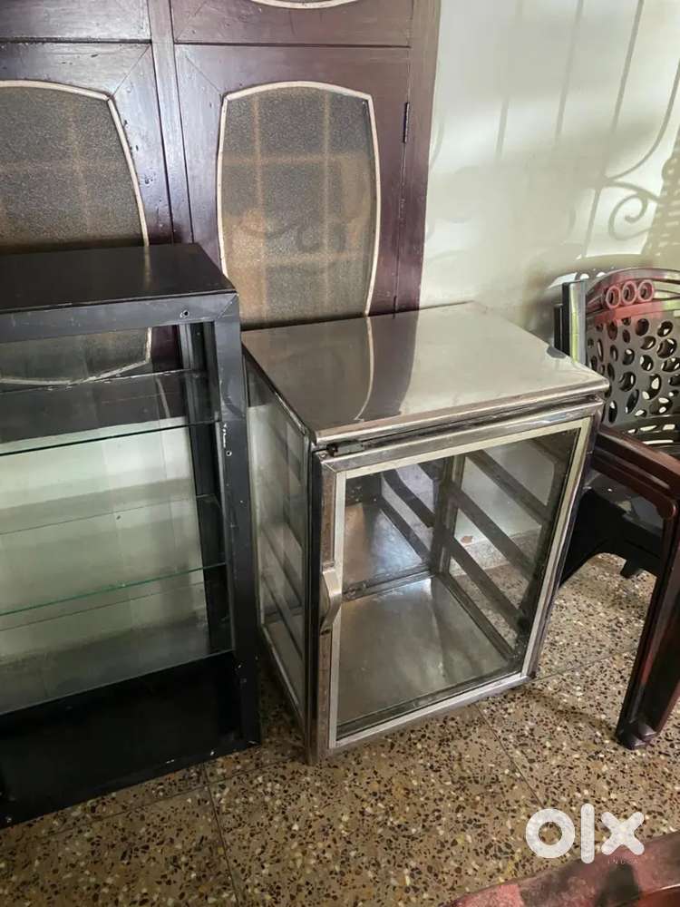 Hotel and Cool bar items snak counter bakery counter