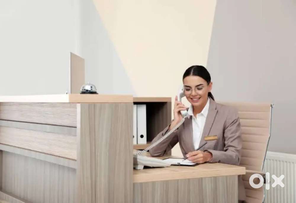Female  Receptionist and Telecaller
