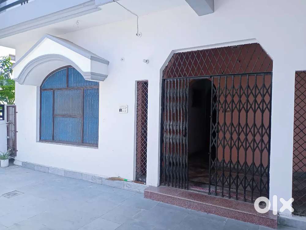 2BHK with attach toilet bathroom