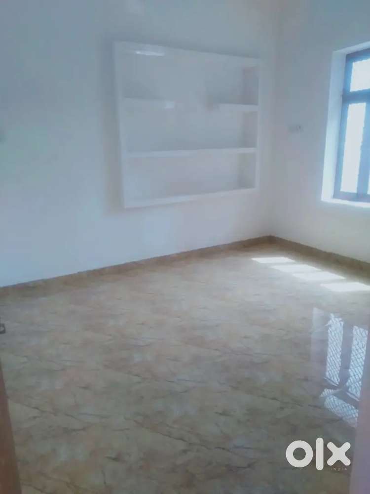 2 bedroom 1kitchen and bathroom