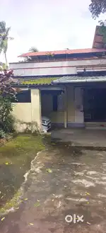 12 CENT LORRY PLOT WITH AN OLD HOUSE NEAR GPO