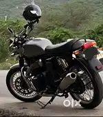 ROYAL ENFIELD INTERCEPTER 650 GREY BLACK