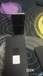 GALAXY Z FLIP 5..one day used