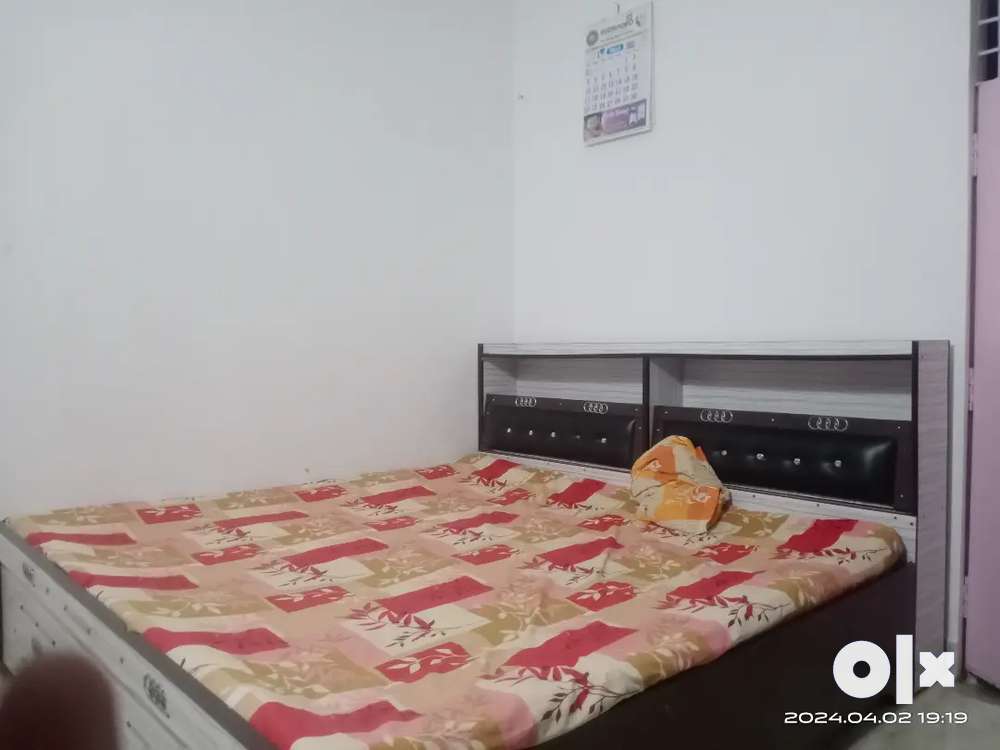 Independent single and double room