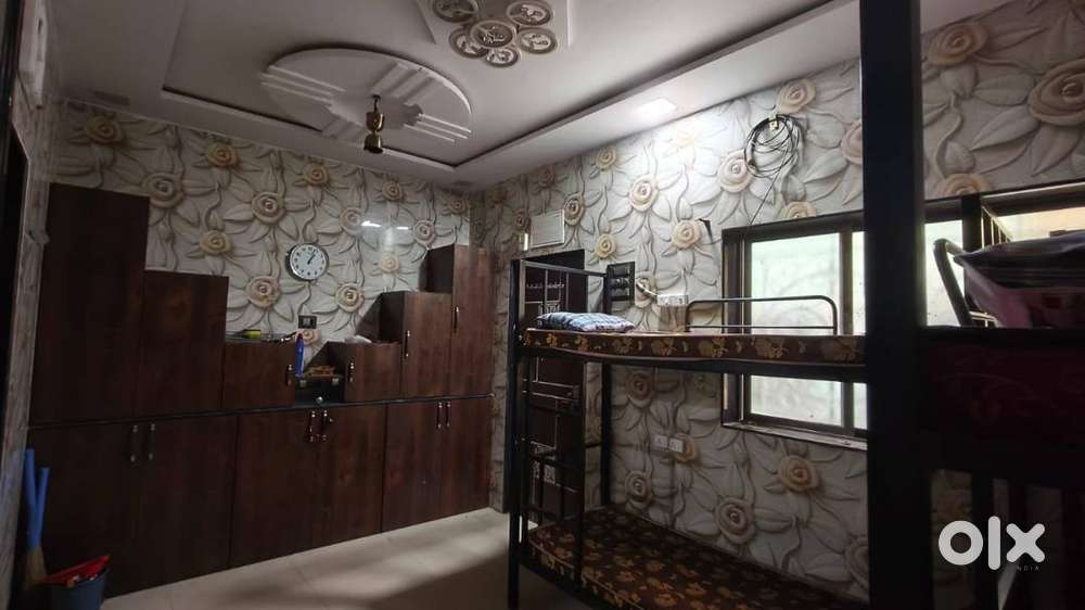 Shubhashray Guest House